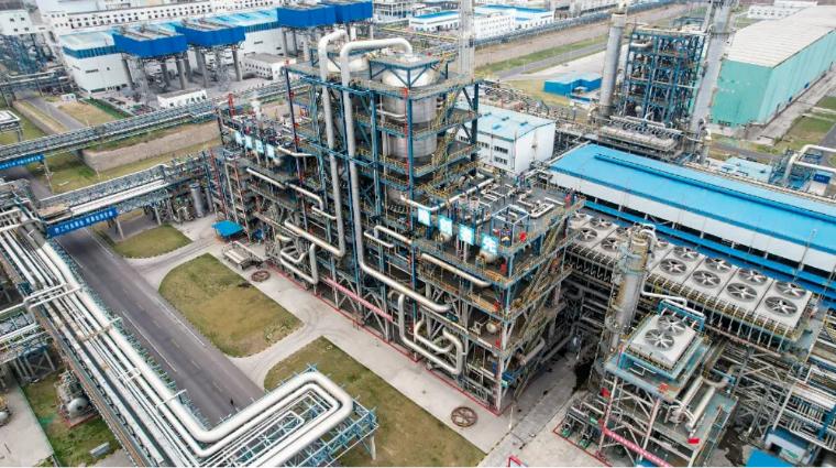 潞安化工集团煤基清洁能源公司气化炉全烧潞安煤试烧成功(图2)