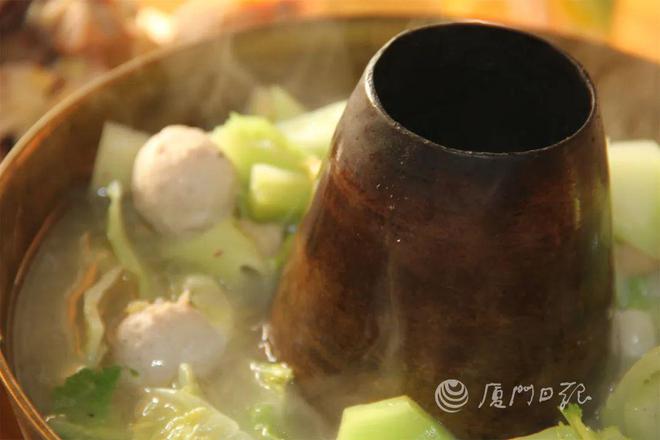 突然爆火！DeepSeek还挺懂厦门的……(图2)