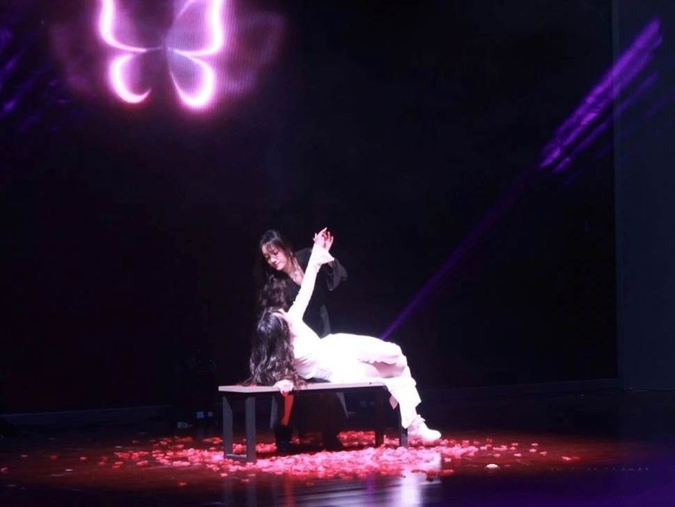 双胞胎姐妹花考研“上岸”续写同窗情缘(图2)